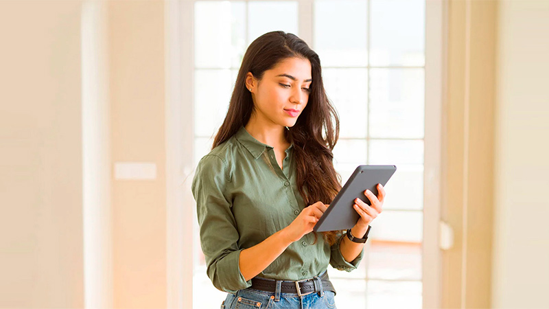 Woman using a tablet 